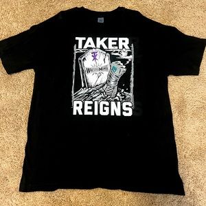 Undertaker vs Roman reigns shirt